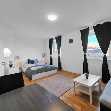 Comfort 1br For 2 * Stockerau