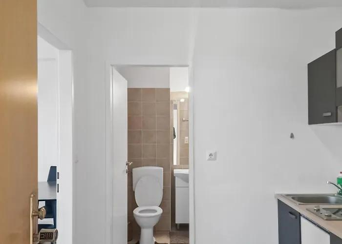 アパート Comfort 1br For 2 シュトッケラウ